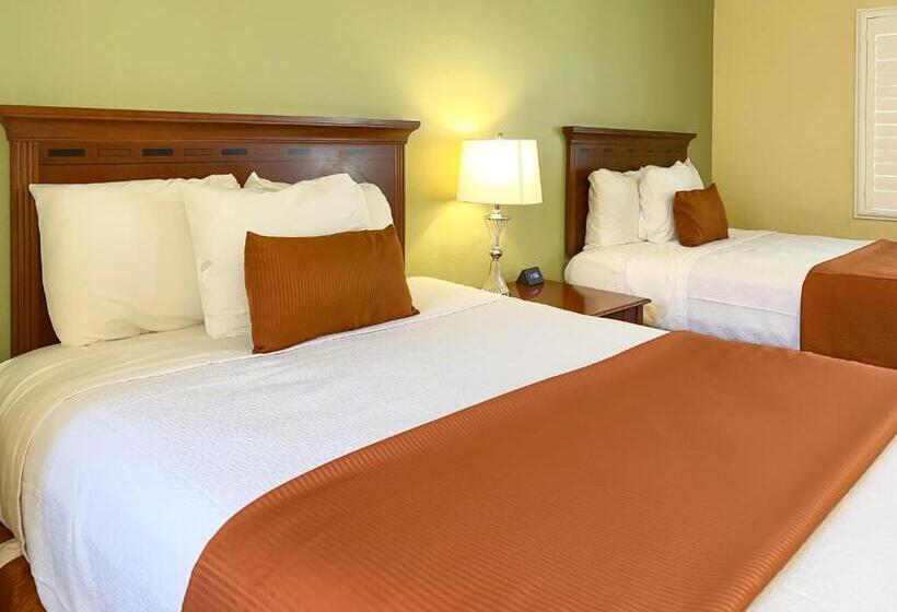 スタンダードルーム, The Old West Inn