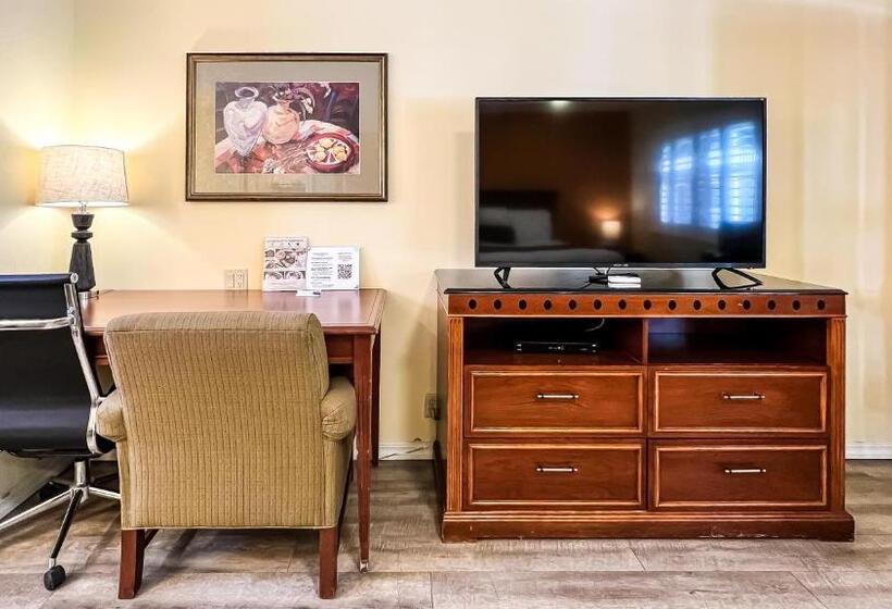 ファミリールーム, The Old West Inn