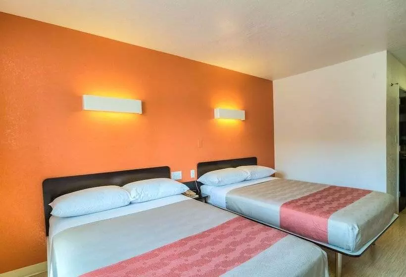 デラックスルーム, Motel 6arlington Heights, Il  Chicago North Central