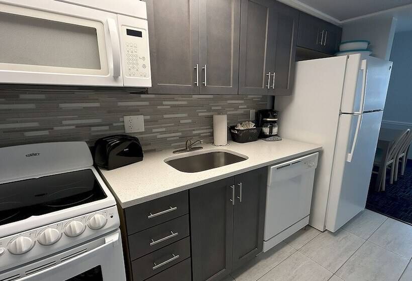 Tengerre néző Standard Stúdió Szoba, Ocean East Resort Club