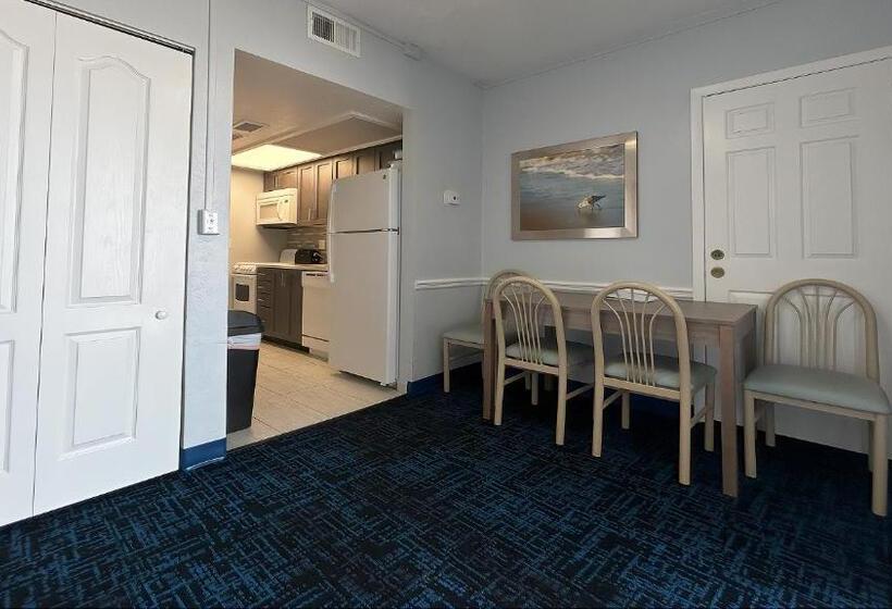 إستوديو قياسى مطل على البحر, Ocean East Resort Club