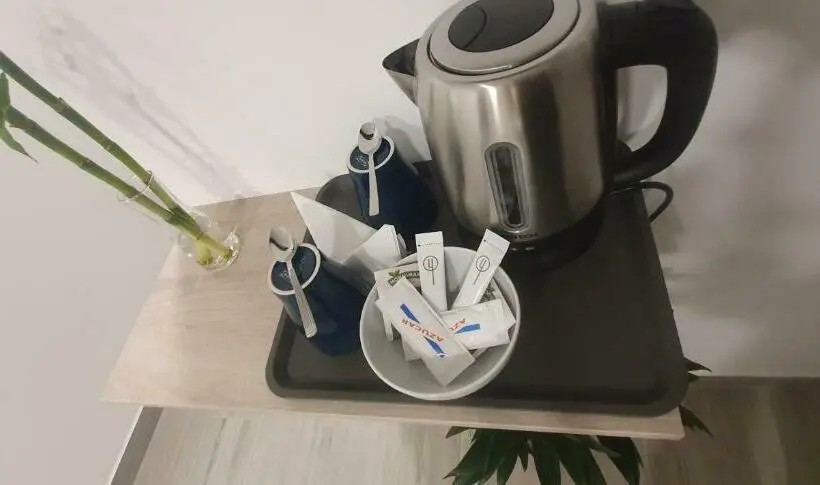 اتاق سوپریور با بالکن, Hostal Pio Centro