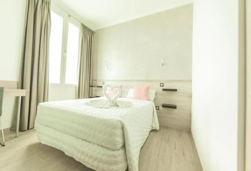 اتاق عادی اینتریور, Hostal Pio Centro