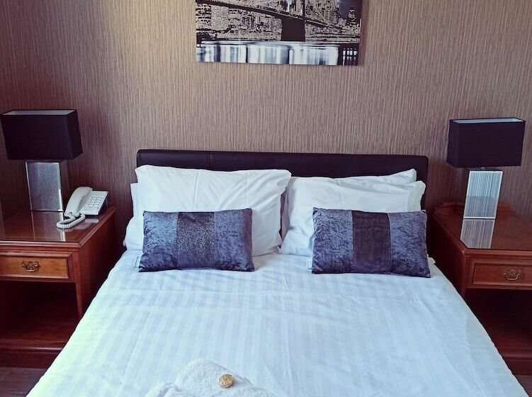 اتاق استاندارد, Crystal Hotel & Savour