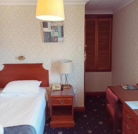 اتاق استاندارد یک نفره, Crystal Hotel & Savour