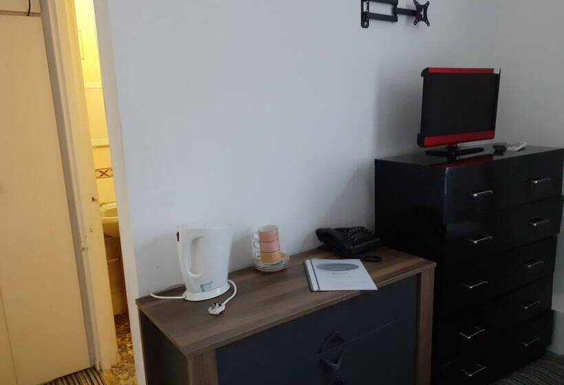 חדר סטנדרט לשלושה, Coastal Bay