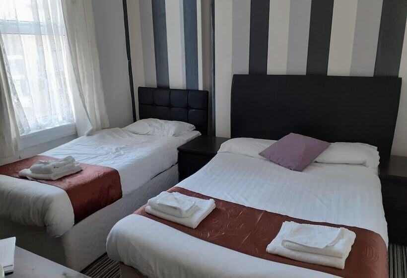 חדר סטנדרט לשלושה, Coastal Bay