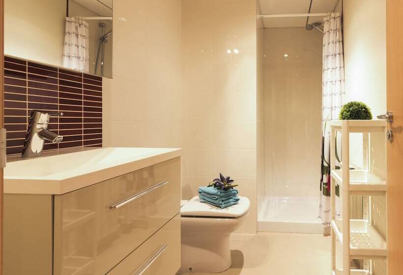 آپارتمان لوکس 1 خوابه, Apartamentos Elcano