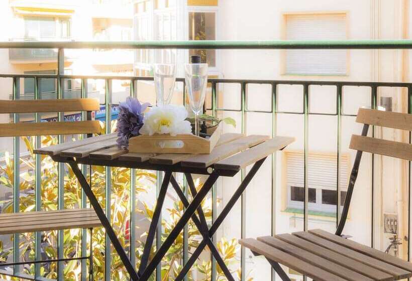 آپارتمان دلوکس 3 خوابه, Apartamentos Elcano