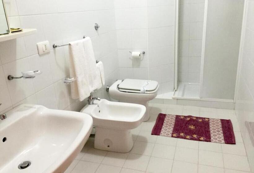 スーペリアシングルルーム, Castelvetere