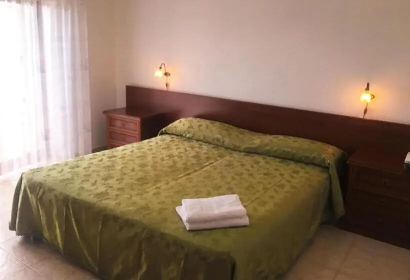 スーペリアシングルルーム, Castelvetere