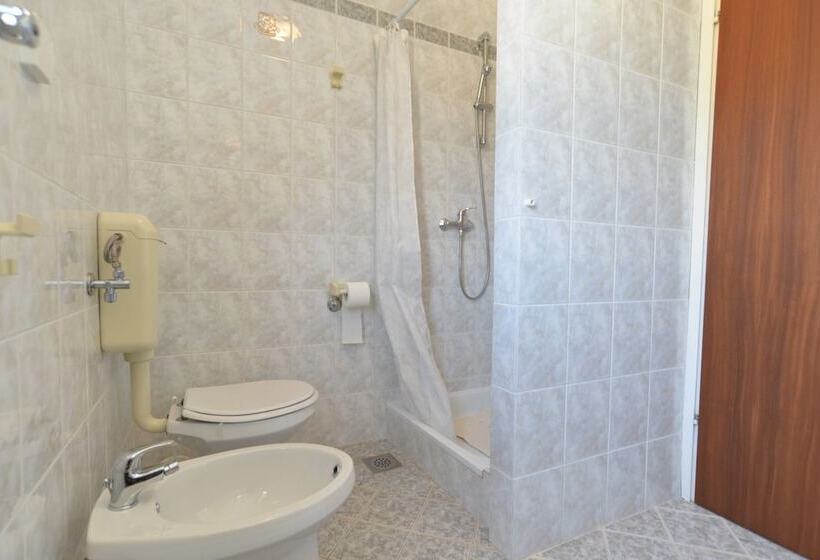 شقة غرفة واحدة, Apartment 1633