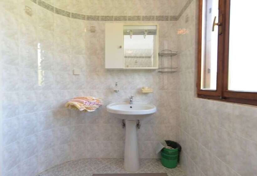 شقة غرفة واحدة, Apartment 1633