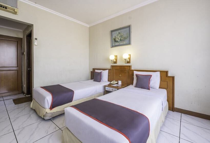 Quarto Superior, Collection O 25 Hotel Baltika