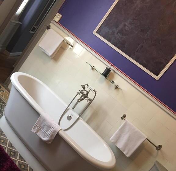 デラックスルーム, Guesthouse La Villae