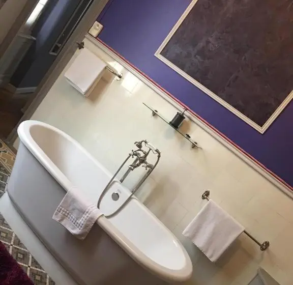 デラックスルーム, Guesthouse La Villae