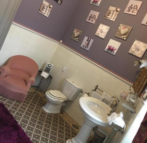 デラックスルーム, Guesthouse La Villae