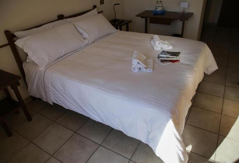 חדר סטנדרט עם טרסה, Albergo Parco Gran Sasso