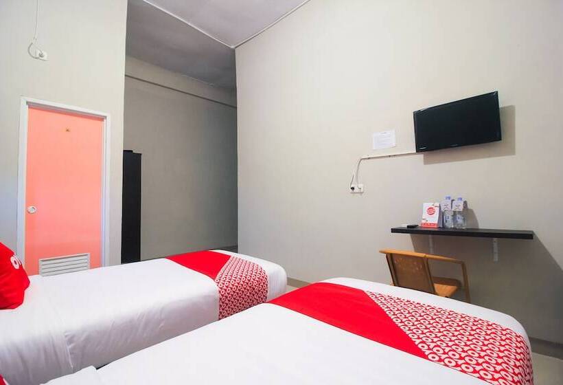 스탠다드 룸, Oyo 1653 Fajar Residence