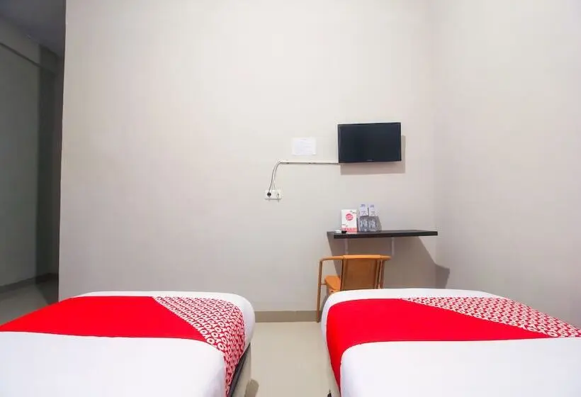 スタンダードルーム, Oyo 1653 Fajar Residence