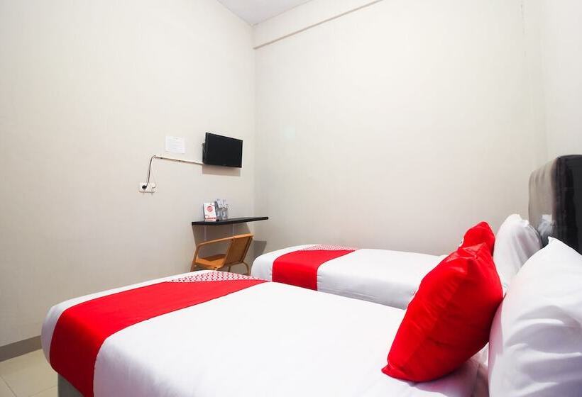 Номер Стандарт, Oyo 1653 Fajar Residence