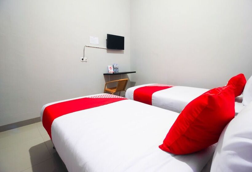 스탠다드 룸, Oyo 1653 Fajar Residence