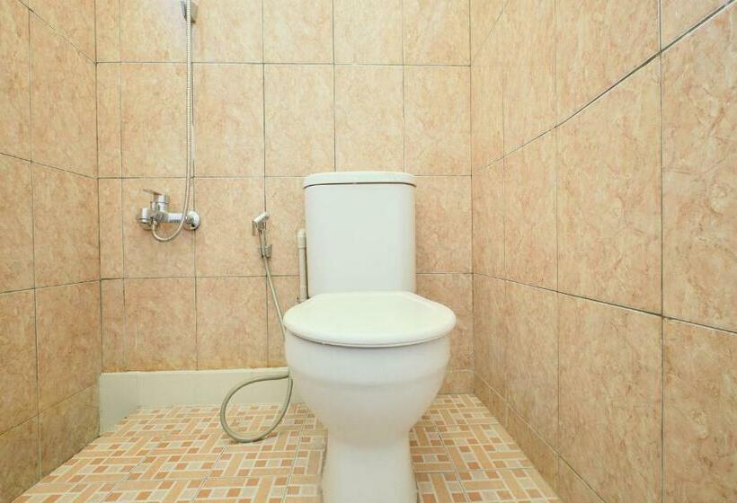 جناح ديلوكس, Oyo 2519 Mayang Garini