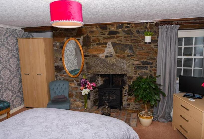 Семейный Номер, Stravaig B&b