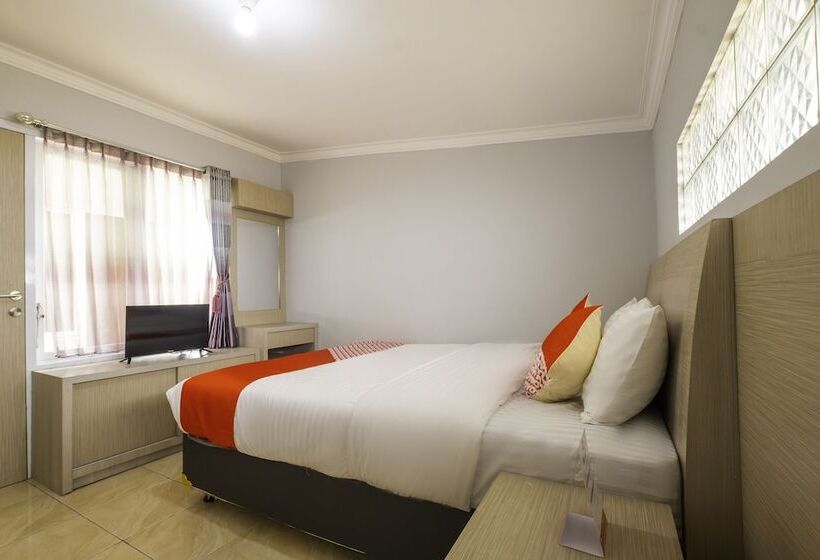 اتاق لوکس, Karins Guesthouse Syariah Redpartner