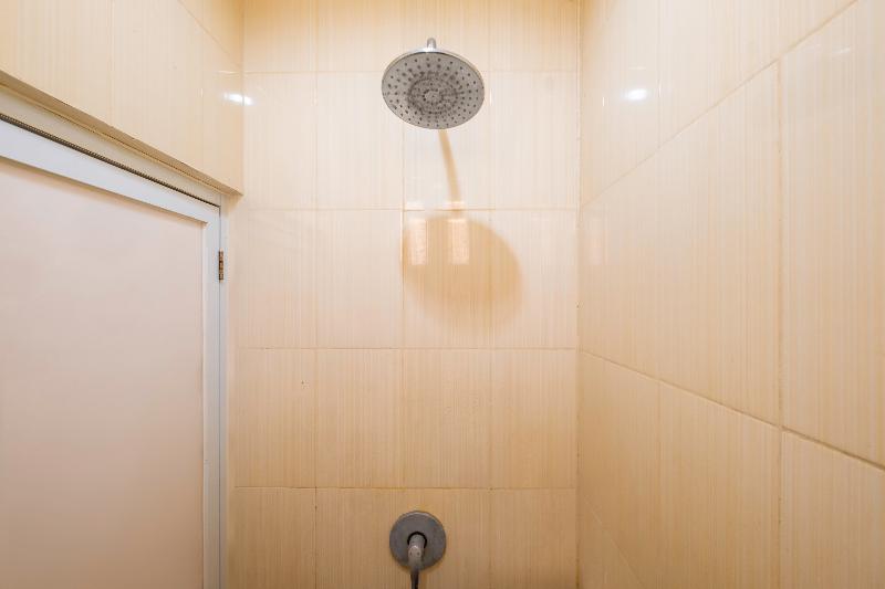 اتاق لوکس, Karins Guesthouse Syariah Redpartner