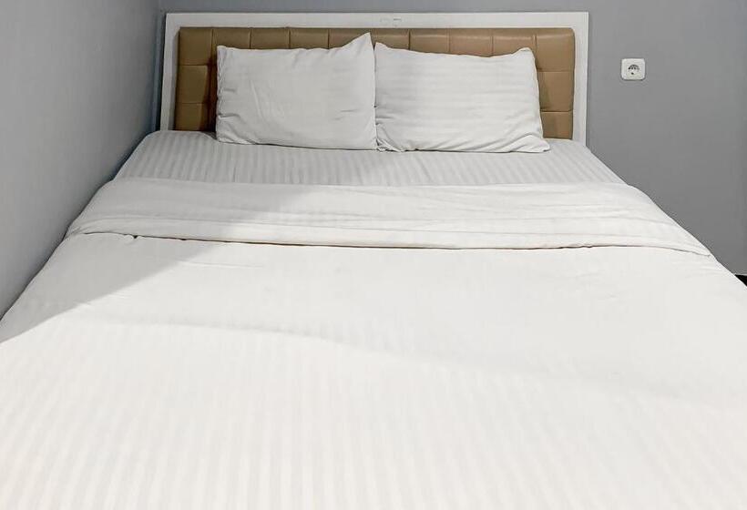 اتاق استاندارد, Karins Guesthouse Syariah Redpartner