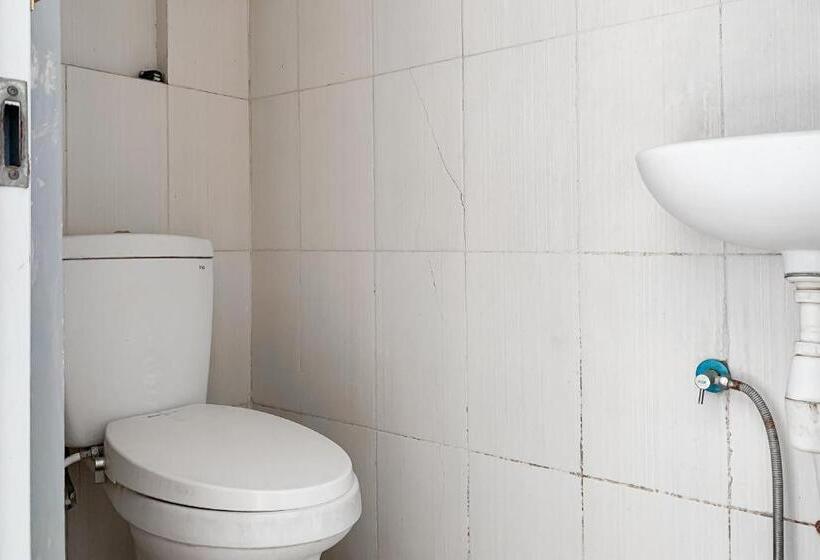 اتاق لوکس, Karins Guesthouse Syariah Redpartner