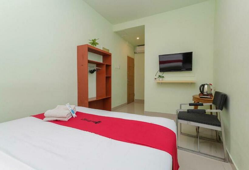 חדר סטנדרט, Reddoorz Near Alun Alun Madiun