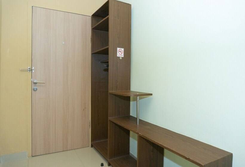 חדר סטנדרט, Reddoorz Near Alun Alun Madiun