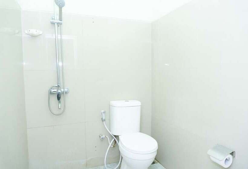 חדר סטנדרט, Reddoorz Near Alun Alun Madiun