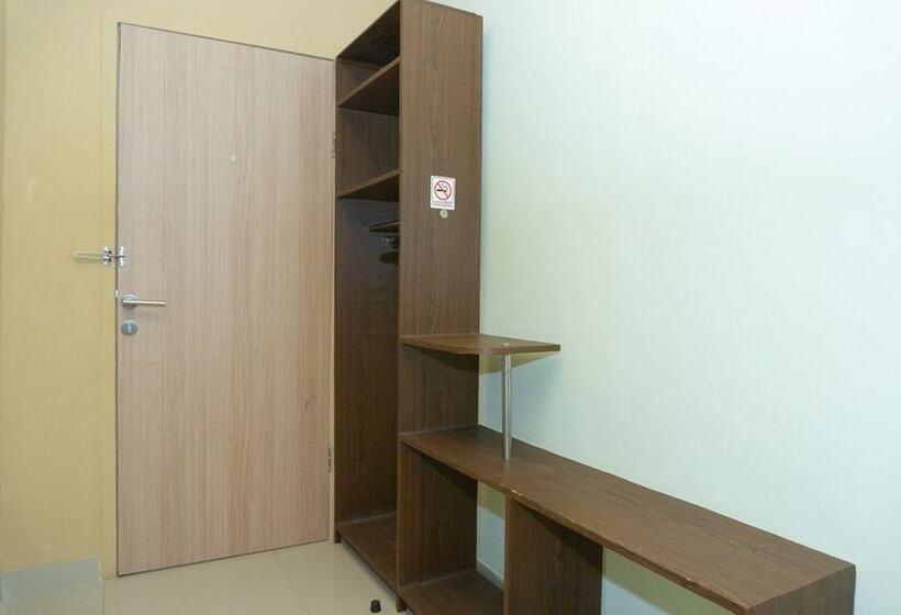 חדר סטנדרט, Reddoorz Near Alun Alun Madiun