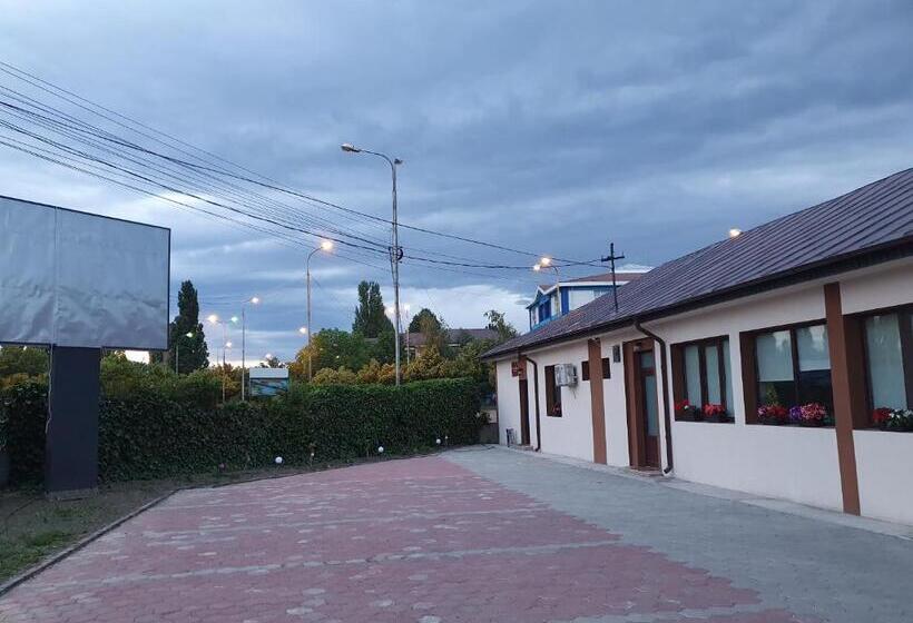 اتاق لوکس با تخت بزرگ, Vily Luxury Rooms