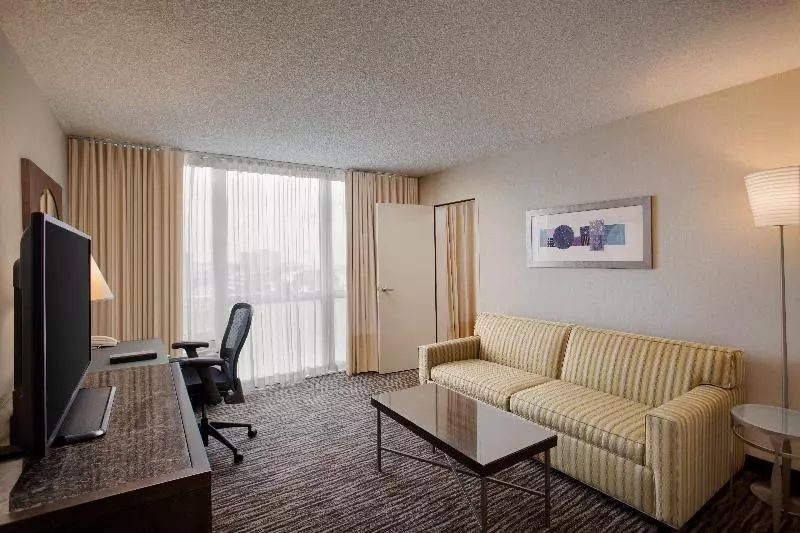 سوئیت با تخت بزرگ, Crowne Plaza San Francisco Airport, An Ihg