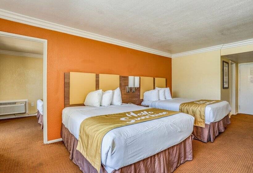Chambre Familiale, Days Inn By Wyndham Palm Springs