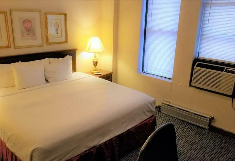 带大床的标准间, Night Hotel Broadway