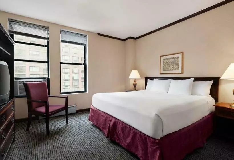 Standard-huone King-vuode, Night Hotel Broadway