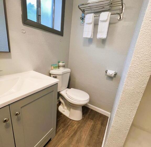 家庭套房, Our Place At The Beach