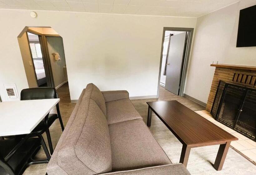 家庭套房, Our Place At The Beach