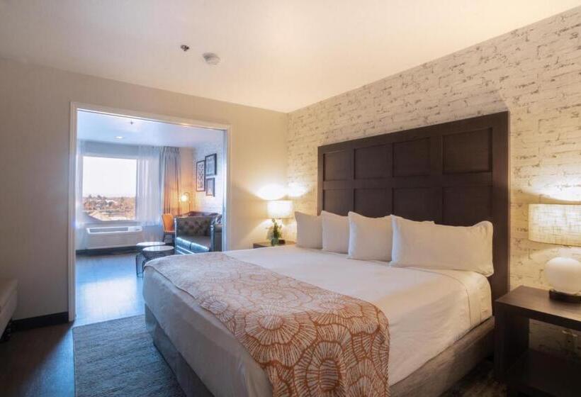 جناح إدارى سرير كينج, Oxford Suites Chico