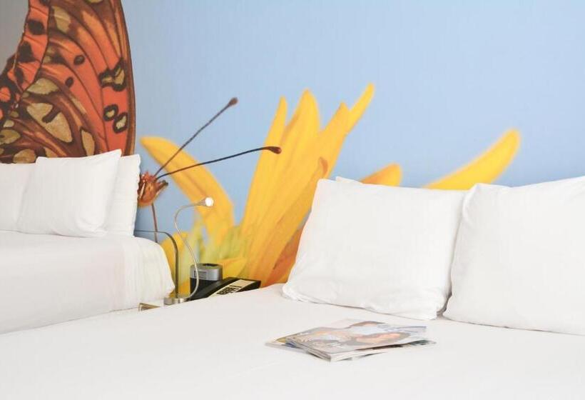 古典房间, Penguin