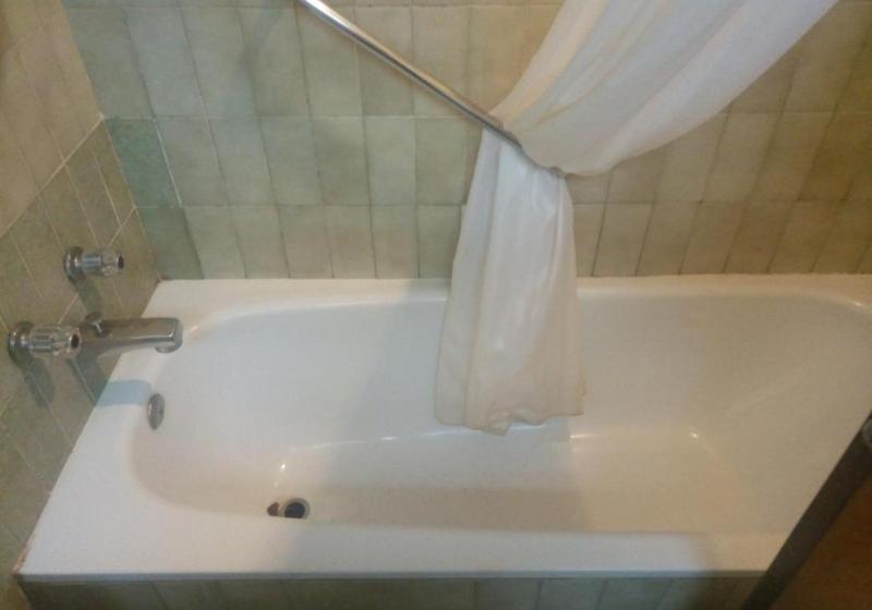Номер Стандарт, Ramada By Wyndham Windsor Locks
