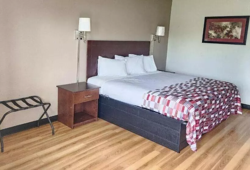 キングサイズベッドのデラックスルーム, Red Roof Inn Memphis  Airport