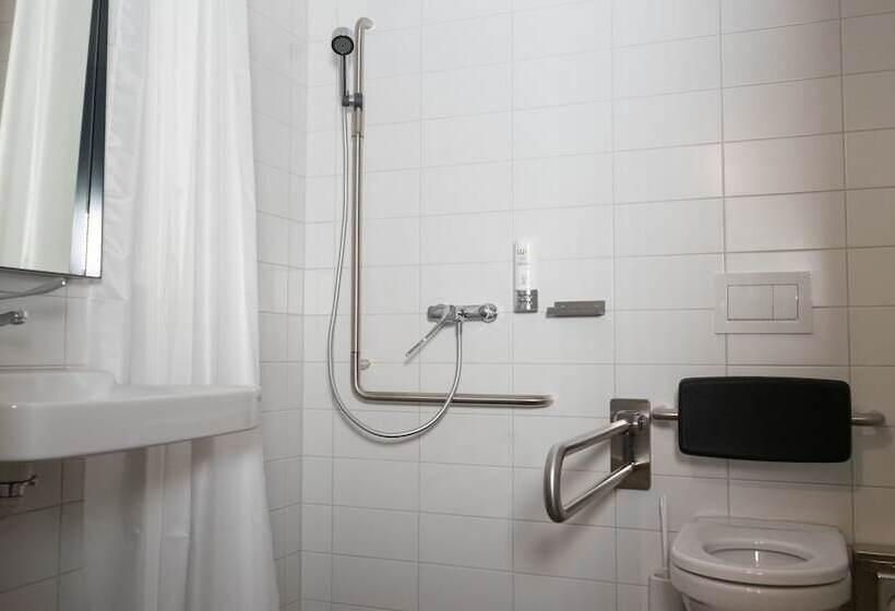 חדר סטנדרט יחיד, Schloss Burgdorf Youth Hostel