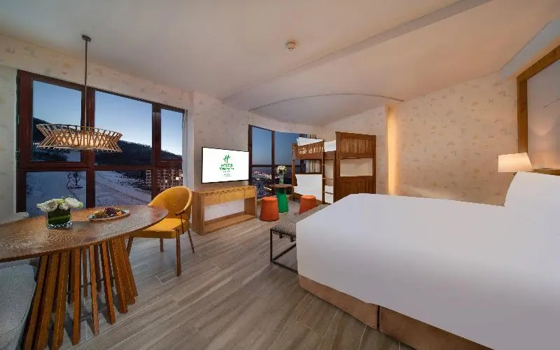 プレミアムファミリールーム, Holiday Inn Jilin Beidahu, An Ihg