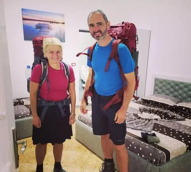اتاق لوکس خانوادگی, Reci
